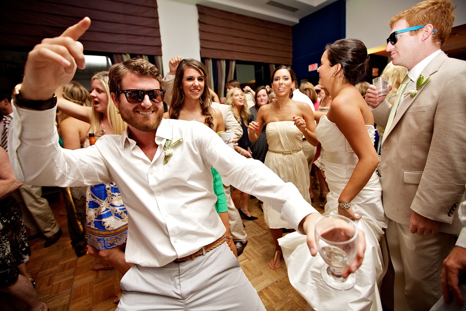 guests dancing at wedding