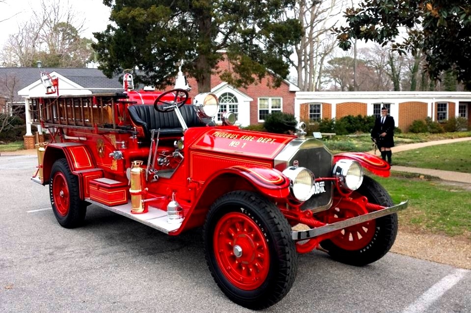 Antonia Christianson Behind the Scenes (0)